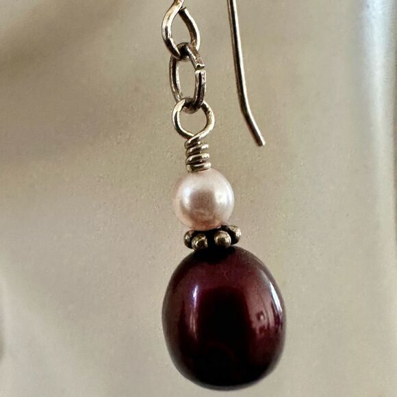 Sterling silver authentic pearl drop earrings - Picture 10 of 10